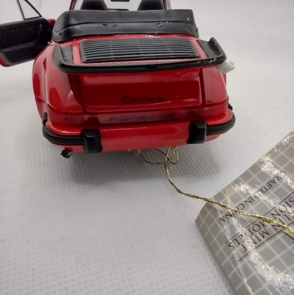 1988 Porsche 911 Carerra (Franklin Mint, PN:B11XN78, RED) - Picture 3 of 6